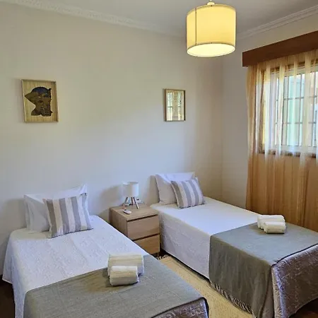 Hébergement de vacances Casa Boucinhas Sao Sebastiao de Penha Longa