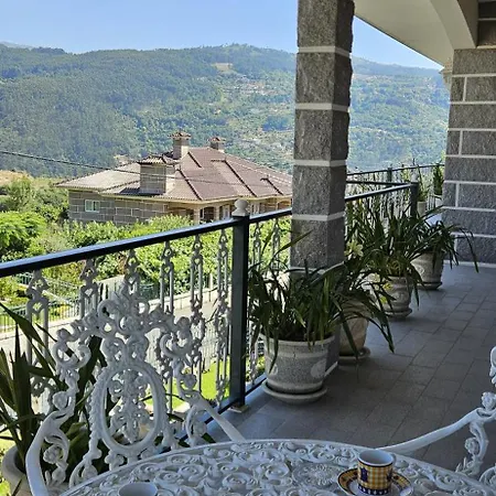 Hébergement de vacances Casa Boucinhas Sao Sebastiao de Penha Longa